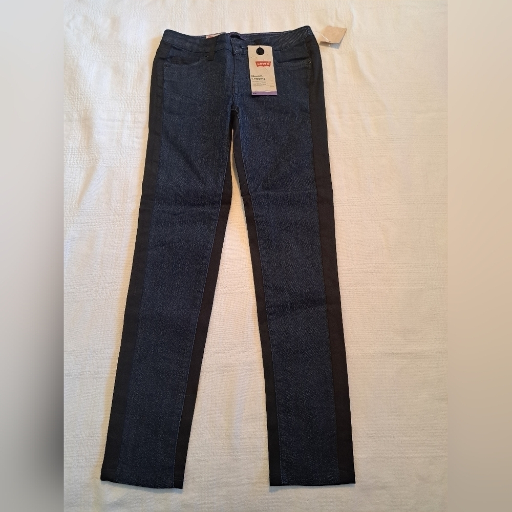 Levi's girls size 7 denim leggings, blue front, black back, lots of stretch, New